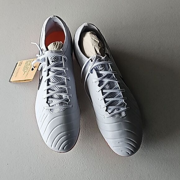 Nike Other - NIB Nike Legend 10 Elite FG OLY Cleated Sneakers, Mens Size 11